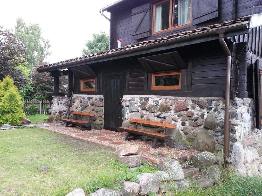 Domek Nad Jeziorem W Karwiku Εξωτερικό φωτογραφία